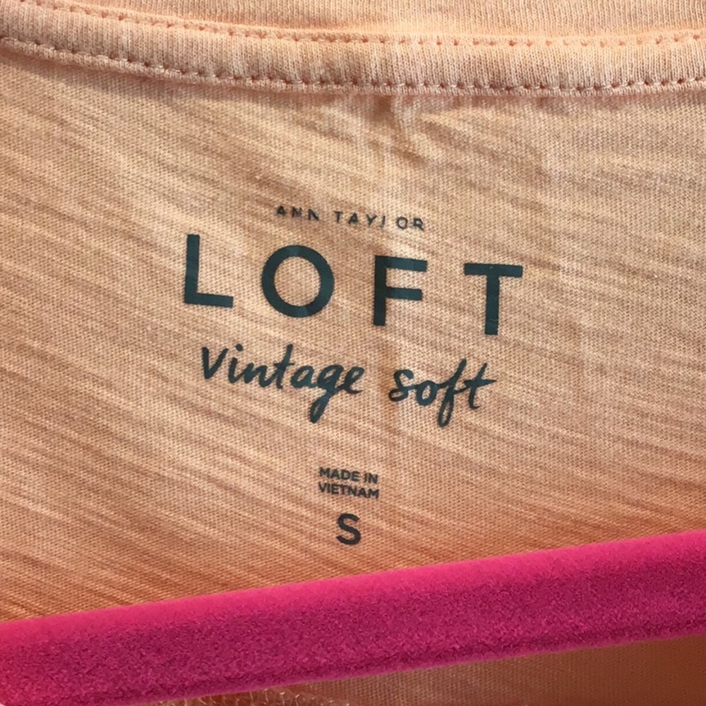 NWT Loft Tank Top Peach - Picture 2 of 4